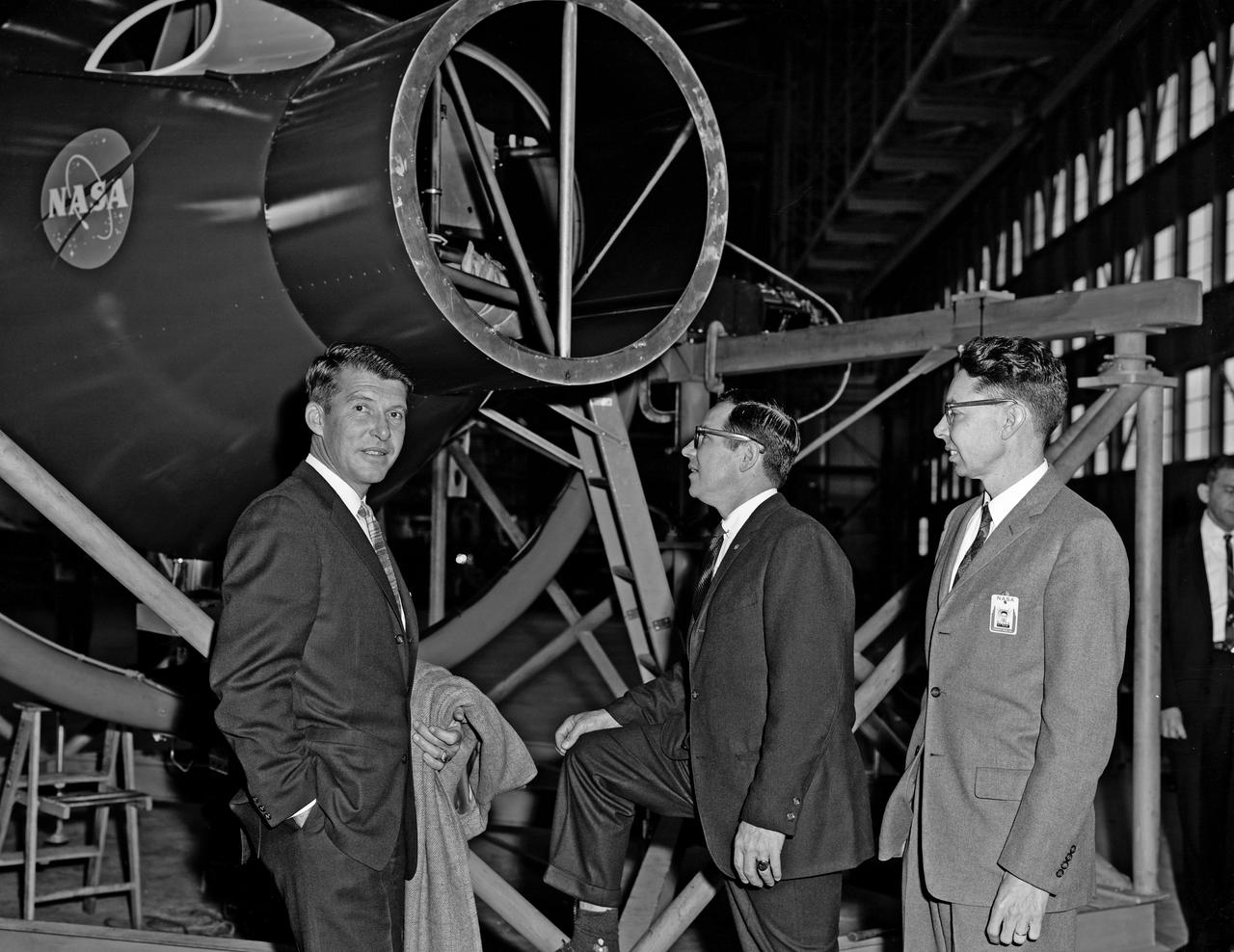 Walter (Wally) M. Schirra Visit to Langley Research Center to the Rendezvous Docking Simulator.