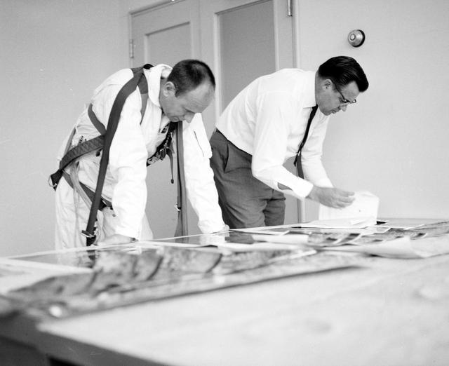 NASA image: Astronauts Conrad and Bean at Lunar Landing Research Facility