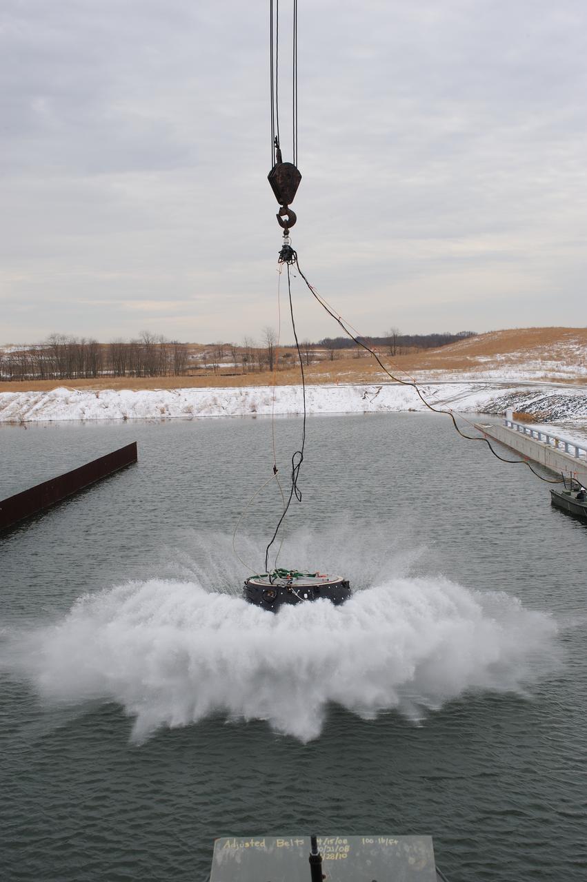 Crew Module Water Landing Model Assent  Test site photos at Aberdeen Test Center (Aberdeen, MD)