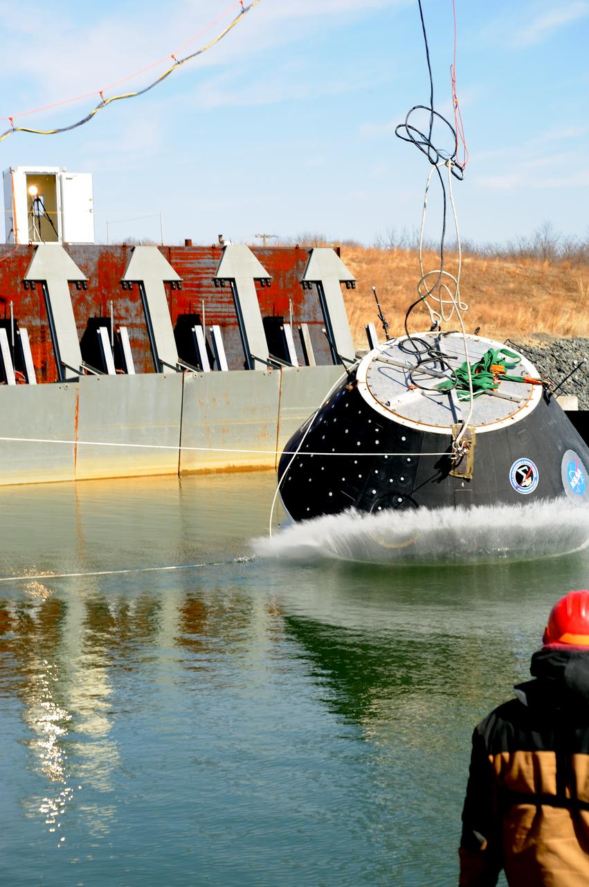 Crew Model Water Landing Module Assessment  Photographs taken at Aberdeen Test Facility  Aberdeen MD. 