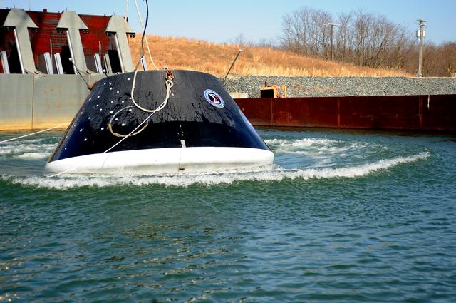 NASA image: Crew Model Water Landing Module Assessment 