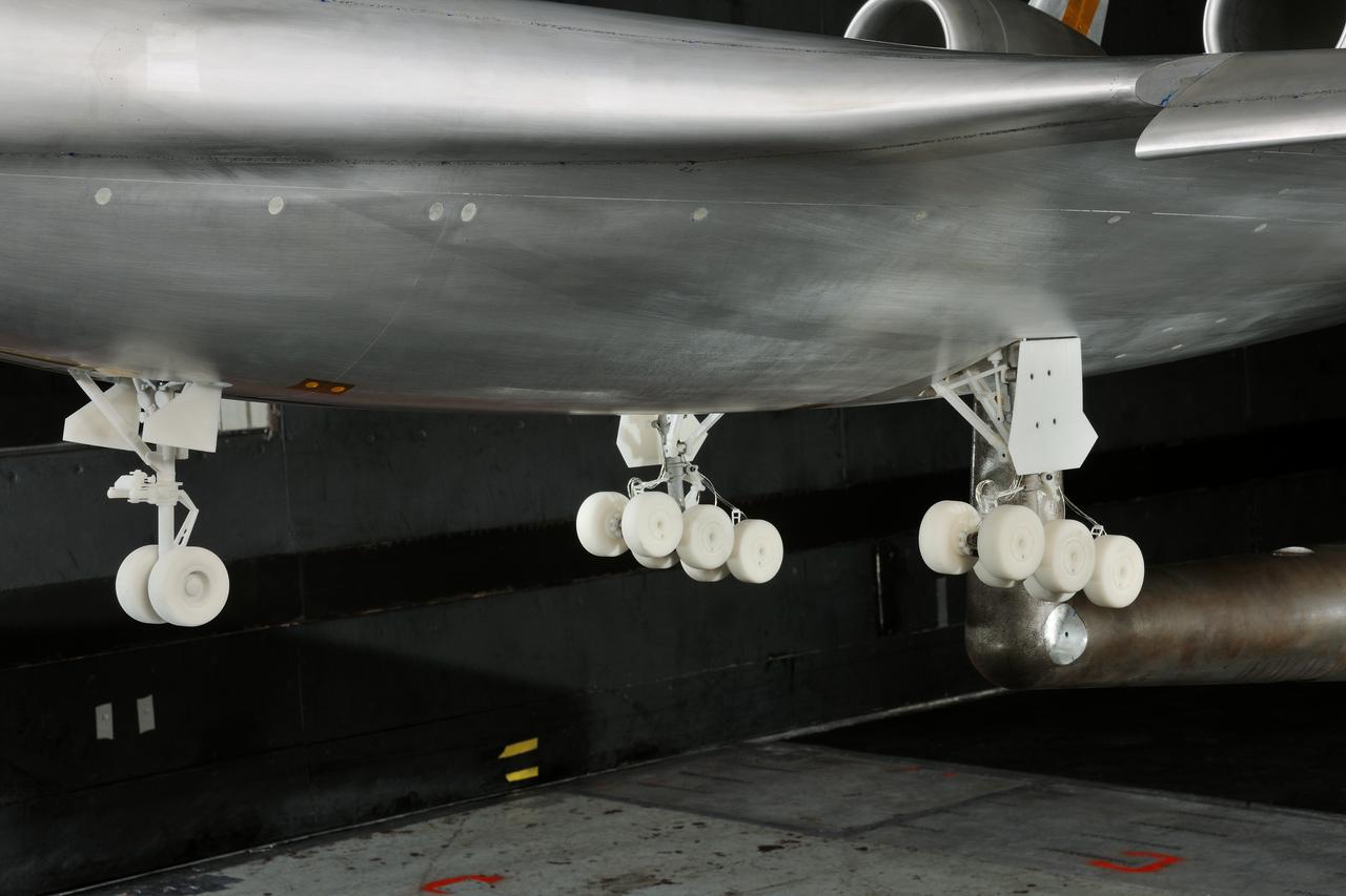 (HWB) Hybrid Wing Body Aerodynamic Test in 14x22 12.3 Foot Span HWB Model as tested in the 14x22 Foot Subsonic Tennel Aerodynamic Test  