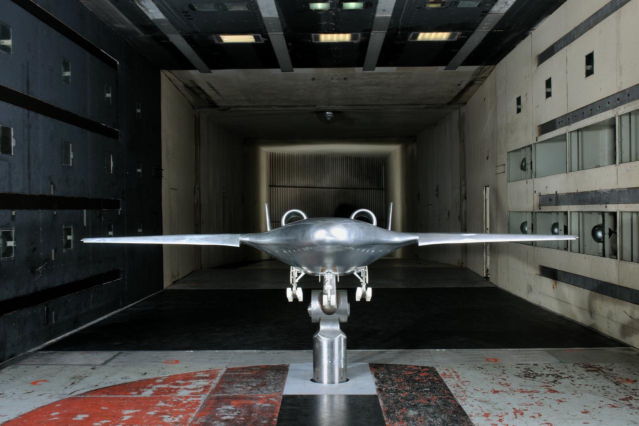 (HWB) Hybrid Wing Body Aerodynamic Test in 14x22 12.3 Foot Span HWB Model as tested in the 14x22 Foot Subsonic Tennel Aerodynamic Test  