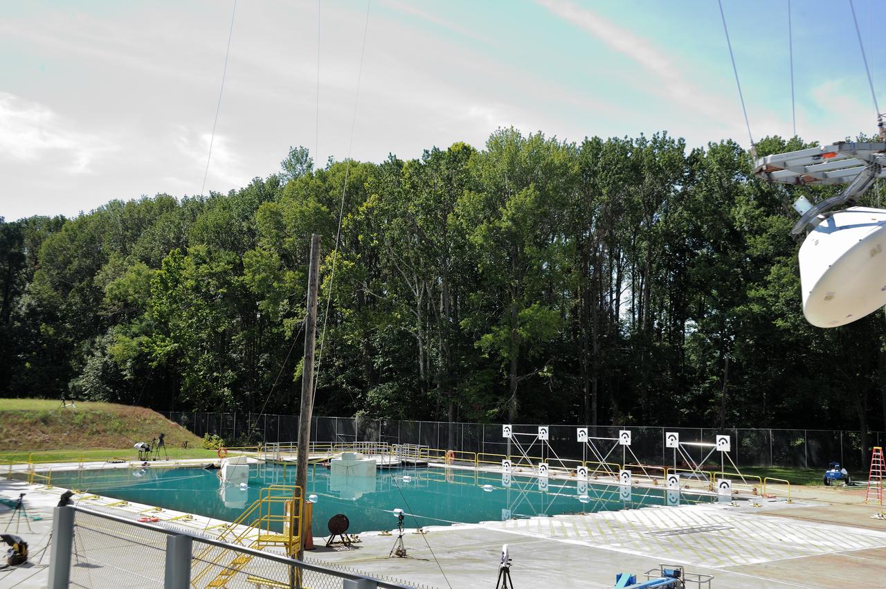 Orion Project SPLASH BTA Water Impact POT  Boiler Plate Test Article (BTA) (SPLASH) Structural Passive Landing Attenuation for Survivability of Human Crew. (POT) Phase "0" Test  Water Impact Test #3