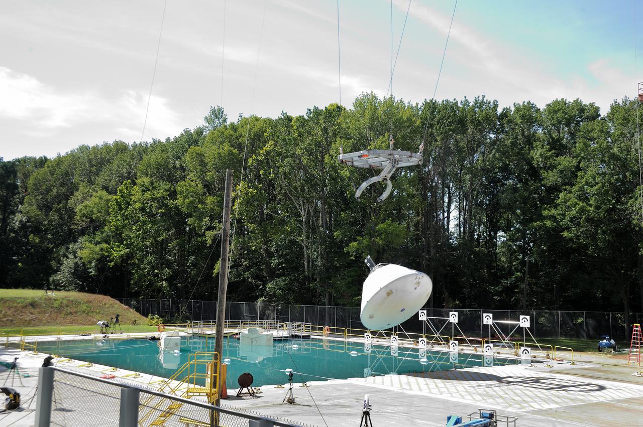 Orion Project SPLASH BTA Water Impact POT Boiler Plate Test Article (BTA) (SPLASH) Structural Passive Landing Attenuation for Survivability of Human Crew. (POT) Phase "0" Test Water Impact Test #3