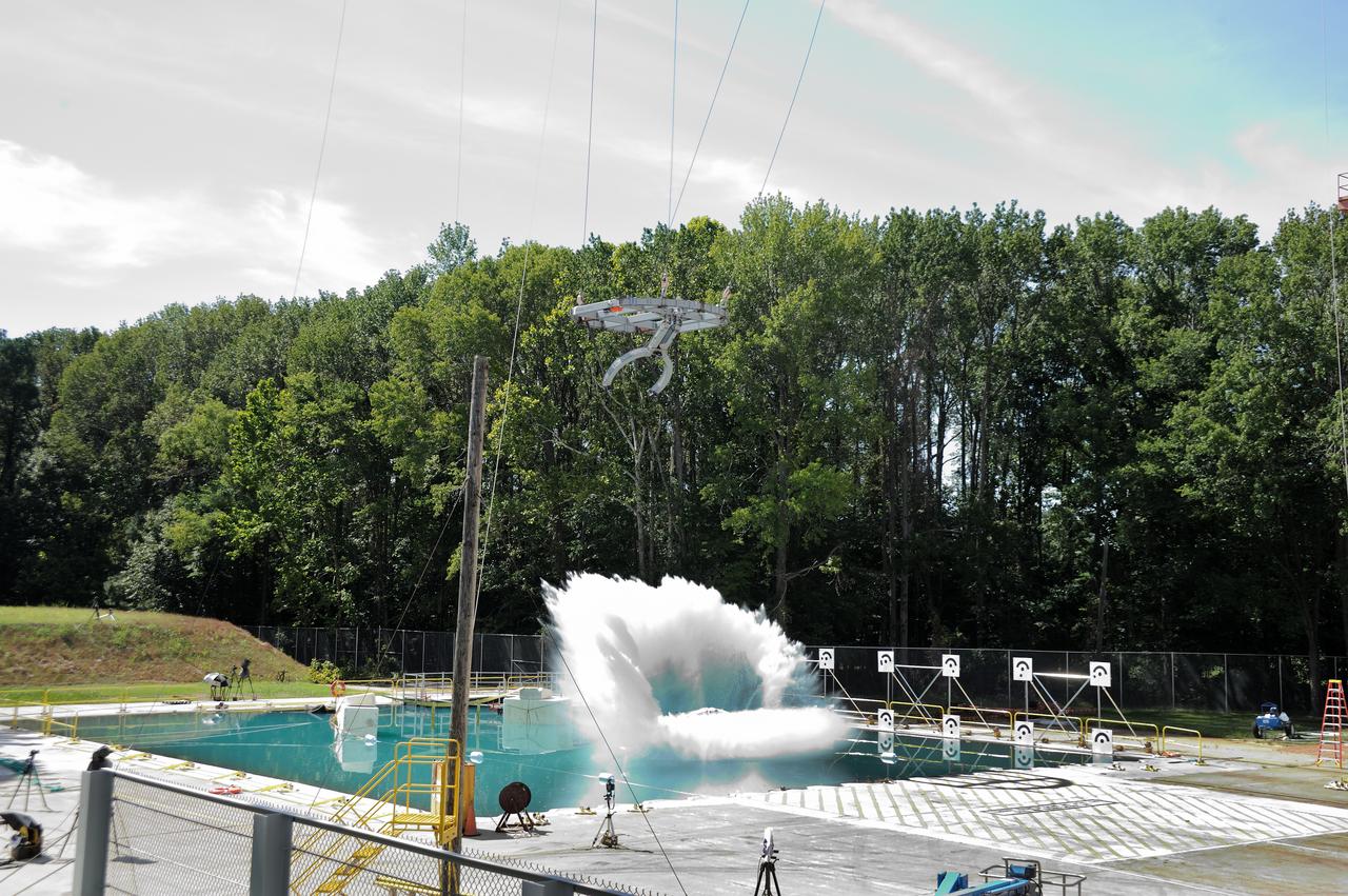 Orion Project SPLASH BTA Water Impact POT Boiler Plate Test Article (BTA) (SPLASH) Structural Passive Landing Attenuation for Survivability of Human Crew. (POT) Phase "0" Test Water Impact Test #3