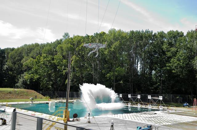 NASA image: Orion Project SPLASH BTA Water Impact POT #3