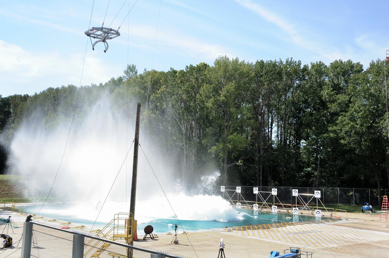 Orion Project SPLASH BTA Water Impact POT  Boiler Plate Test Article (BTA) (SPLASH) Structural Passive Landing Attenuation for Survivability of Human Crew. (POT) Phase "0" Test  Water Impact Test #3