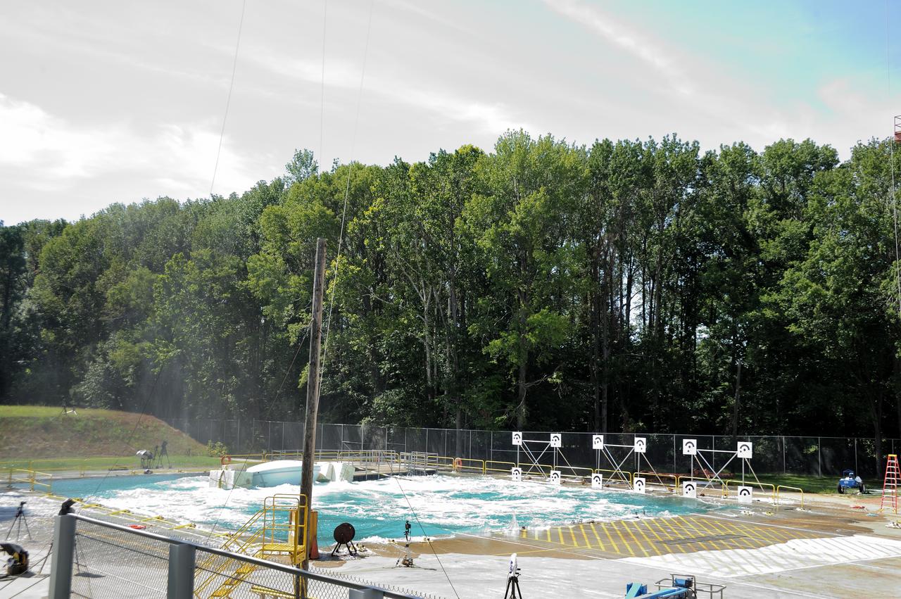 Orion Project SPLASH BTA Water Impact POT Boiler Plate Test Article (BTA) (SPLASH) Structural Passive Landing Attenuation for Survivability of Human Crew. (POT) Phase "0" Test Water Impact Test #3