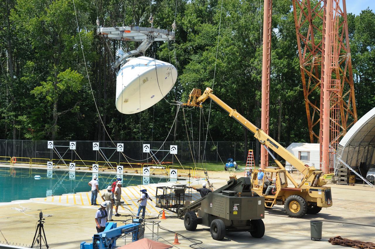 Orion Project SPLASH BTA Water Impact POT Boiler Plate Test Article (BTA) (SPLASH) Structural Passive Landing Attenuation for Survivability of Human Crew. (POT) Phase "0" Test Water Impact Test #3