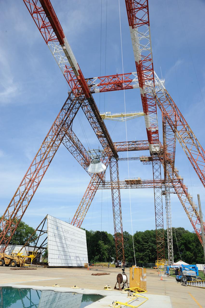 Orion Project SPLASH BTA Water Impact POT Boiler Plate Test Article (BTA) (SPLASH) Structural Passive Landing Attenuation for Survivability of Human Crew. (POT) Phase "0" Test Water Impact Test #3