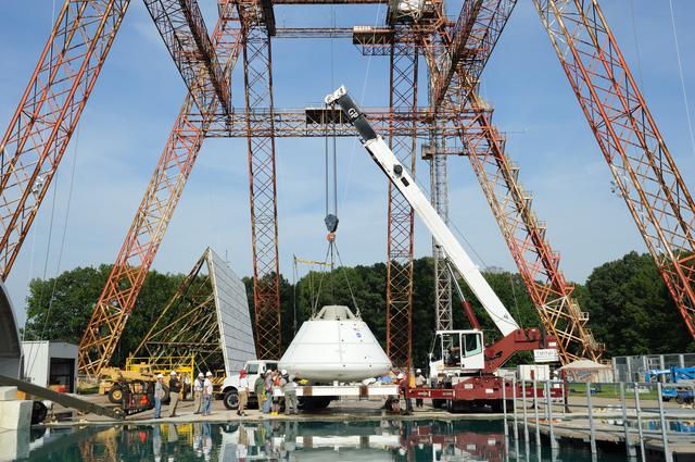 NASA image: Orion Project SPLASH BTA Water Impact POT #3