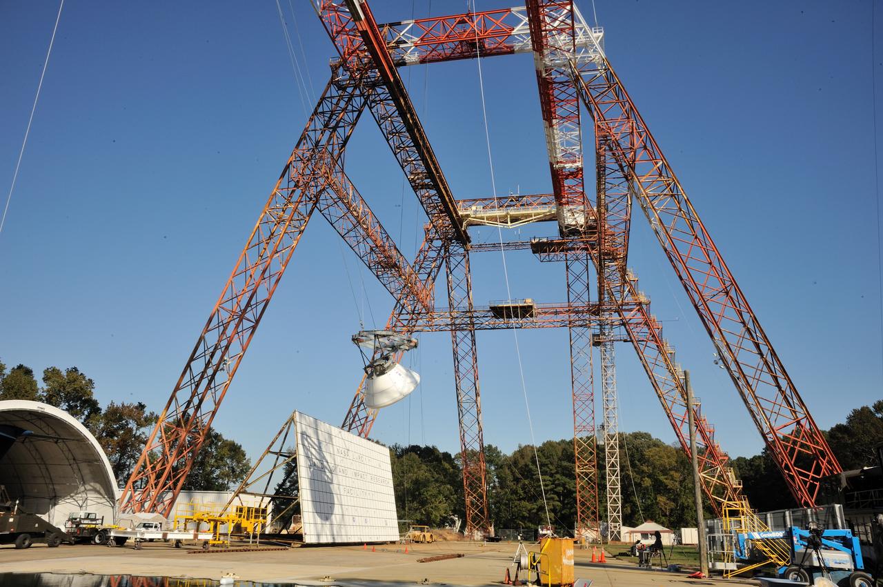 ORION Project-(SPLASH) Structural Passive Landing Attenuation for Survivability of Human Crew (BTA) Boiler Plate Test Article Water Impact Test-Pot Phase"0" Test Tested at the Hydro Impact Basin at the Landing and Impact Research Facility (Gantry)