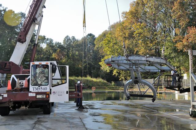 NASA image: ORION Project-(SPLASH) Structural Passive Landing Attenuation fo