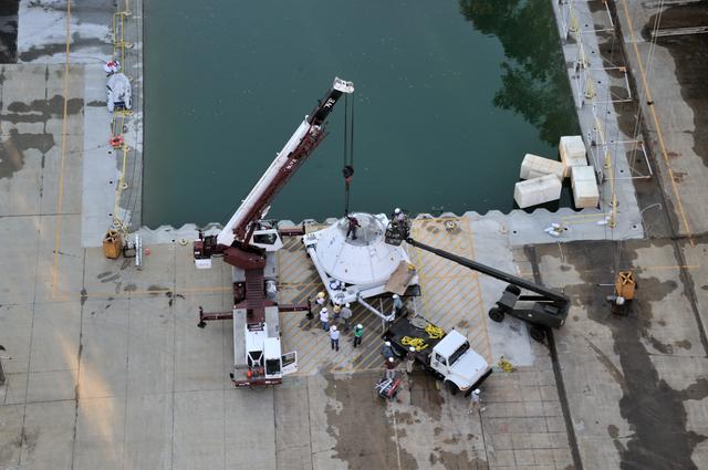 NASA image: ORION Project-(SPLASH) Structural Passive Landing Attenuation fo