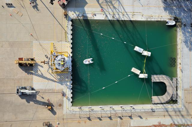 NASA image: ORION Project-(SPLASH) Structural Passive Landing Attenuation fo