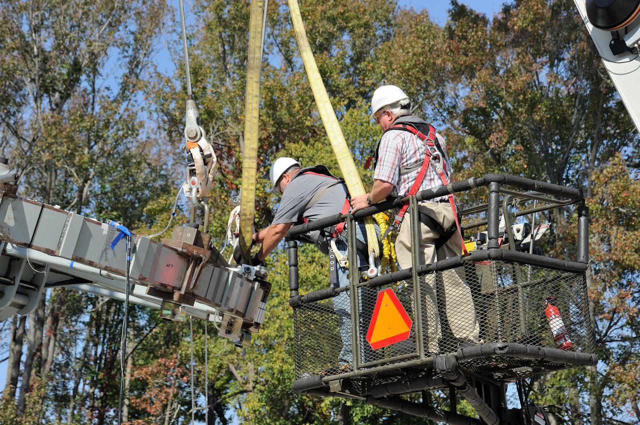 ORION Project-(SPLASH) Structural Passive Landing Attenuation for Survivability of Human Crew (BTA) Boiler Plate Test Article Water Impact Test-P1T#2  Tested at the Hydro Impact Basin at the Landing and Impact Research Facility (Gantry)