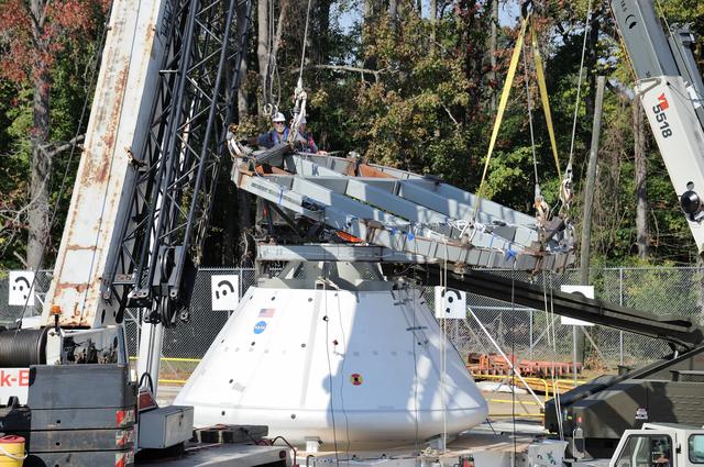 NASA image: ORION Project-(SPLASH) Structural Passive Landing Attenuation fo