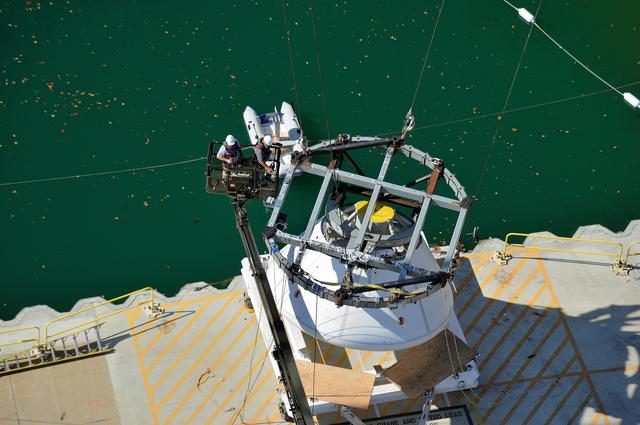 NASA image: ORION Project-(SPLASH) Structural Passive Landing Attenuation fo