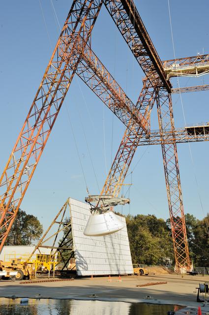NASA image: ORION Project-(SPLASH) Structural Passive Landing Attenuation fo