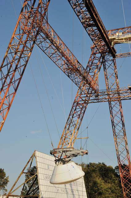 NASA image: ORION Project-(SPLASH) Structural Passive Landing Attenuation fo