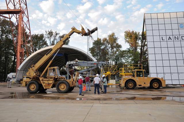 NASA image: ORION Project-(SPLASH) Structural Passive Landing Attenuation fo