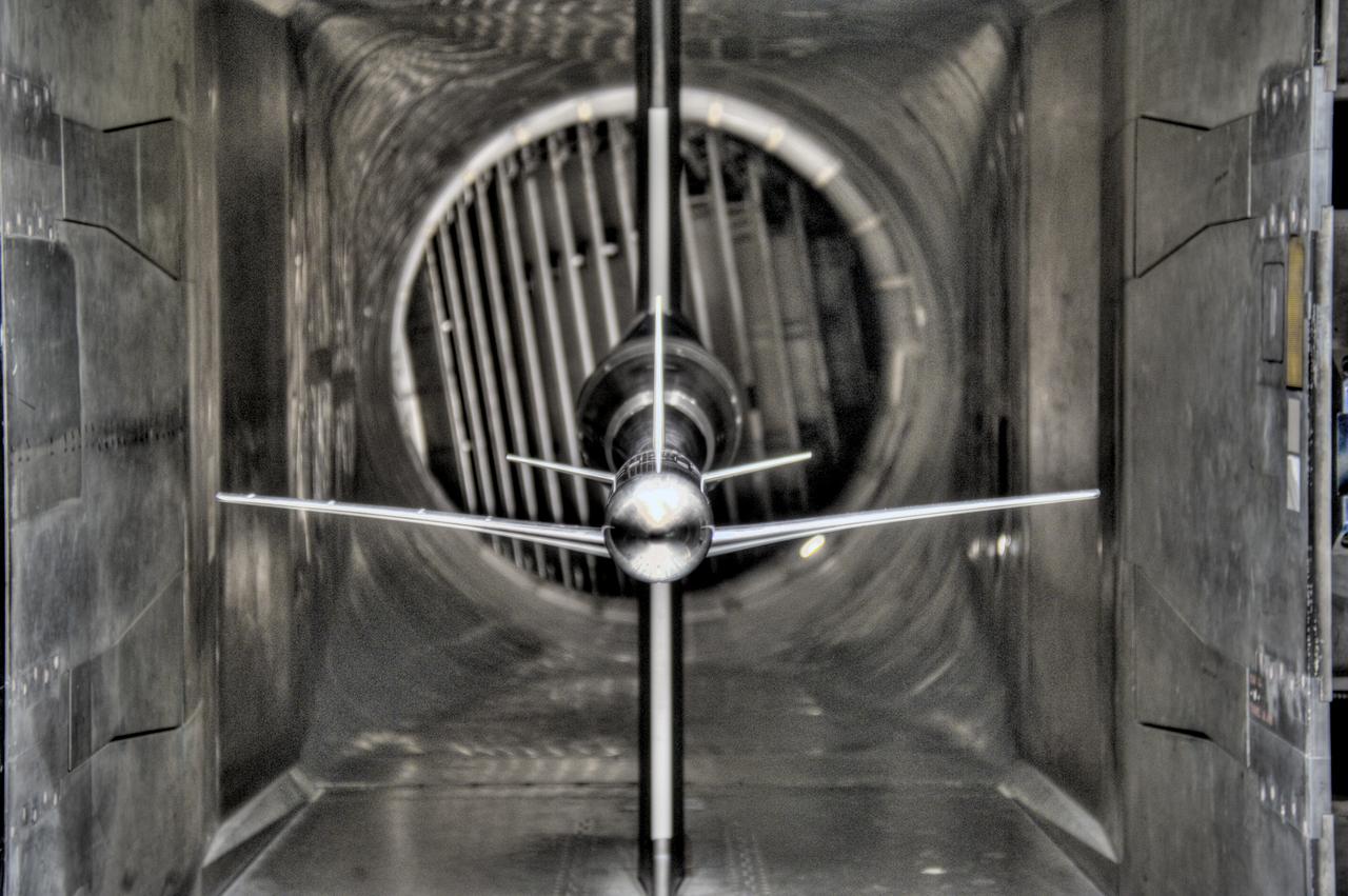 (NTF) National Transonic Facility user guide photos.