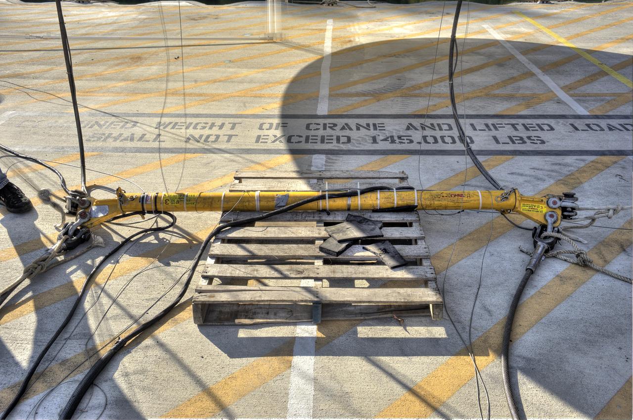 ORION Project-(SPLASH) Structural Passive Landing Attenuation for Survivability of Human Crew (BTA) Boiler Plate Test Article Water Impact Test-PIT  Test-2 Tested at the Hydro Impact Basin at the Landing and Impact Research Facility (Gantry)