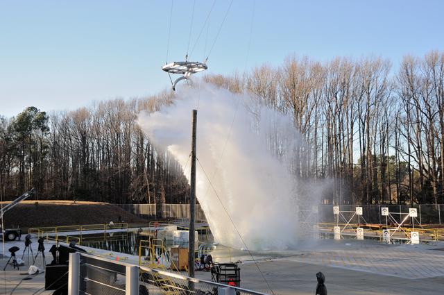 NASA image: ORION Project-(SPLASH) Structural Passive Landing Attenuation fo