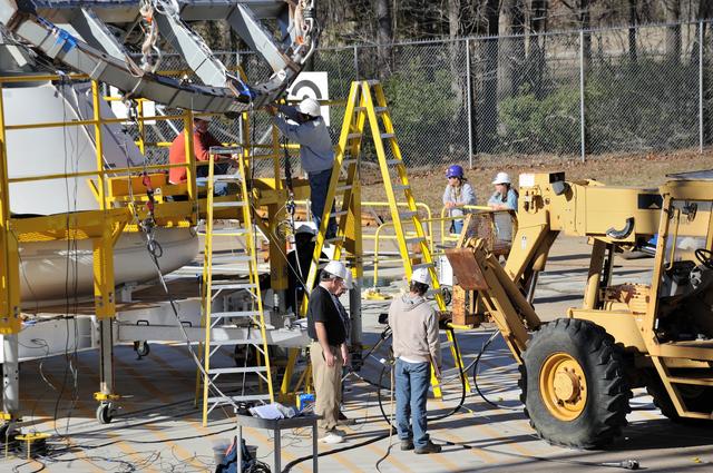NASA image: ORION Project-(SPLASH) Structural Passive Landing Attenuation fo