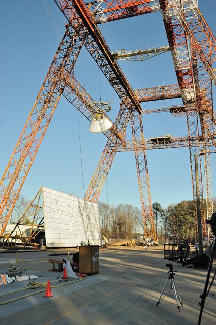 NASA image: ORION Project-(SPLASH) Structural Passive Landing Attenuation fo