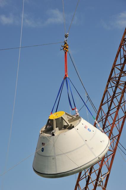 NASA image: Orion SPLASH BTA Phase 2 Vertical Tests 9: at NASA Langley Resea