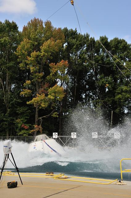 NASA image: Orion SPLASH BTA Phase 2 Vertical Tests 9: at NASA Langley Resea