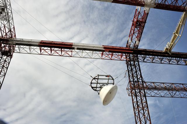 NASA image: Orion SPLASH P1 Test 7 Swing Test at NASA Langley Research Cente