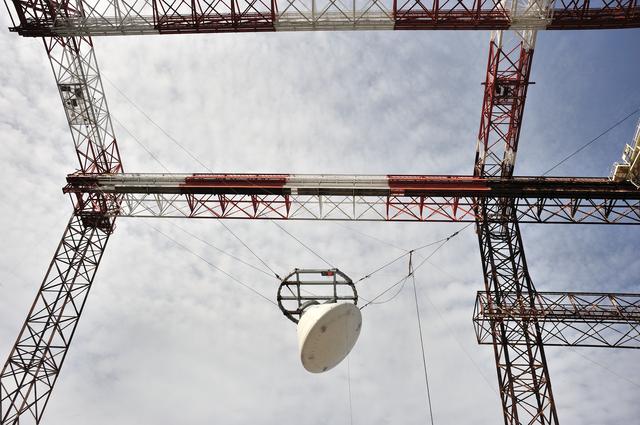 NASA image: Orion SPLASH P1 Test 7 Swing Test at NASA Langley Research Cente