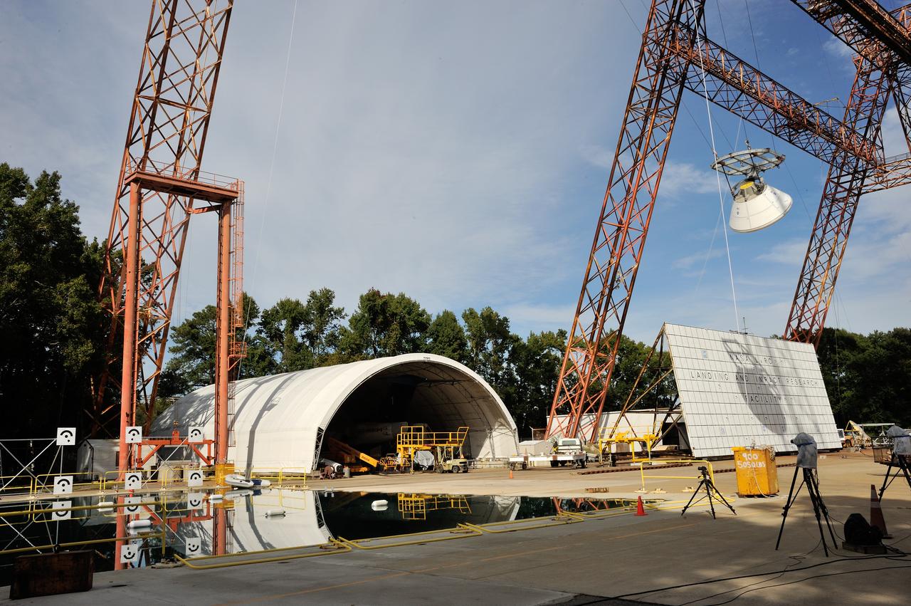 SPLASH P1 Test 7 Swing Test: Documentation of preparation, set up and results of full scale BTA (Boilerplate Test Article) vertical drop test series performed in 2012 at the LaRC Hydro Impact Basin (HIB)  