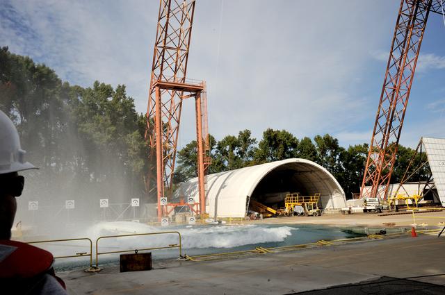 NASA image: Orion SPLASH P1 Test 7 Swing Test at NASA Langley Research Cente