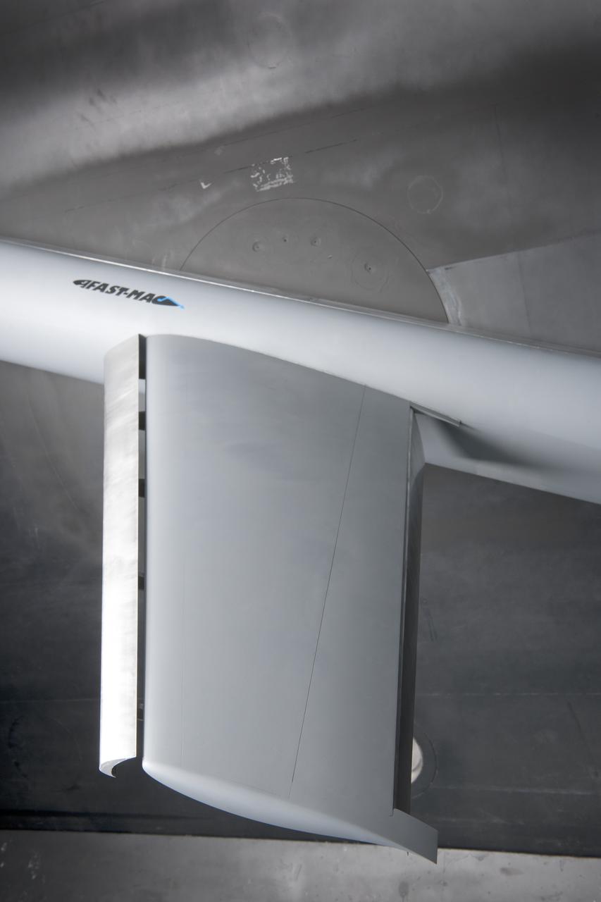 (NTF) National Transonic Facility Test 213-SFW Flow Control II, Fast-MAC Model:  The fundamental Aerodynamics Subsonic Transonic-Modular Active Control (Fast-MAC) Model was tested for the 2nd time in the NTF.  The objectives were to document the effects of Reynolds numbers on circulation control aerodynamics and to develop and open data set for CFD code validation. Image taken in building 1236, National Transonic Facility