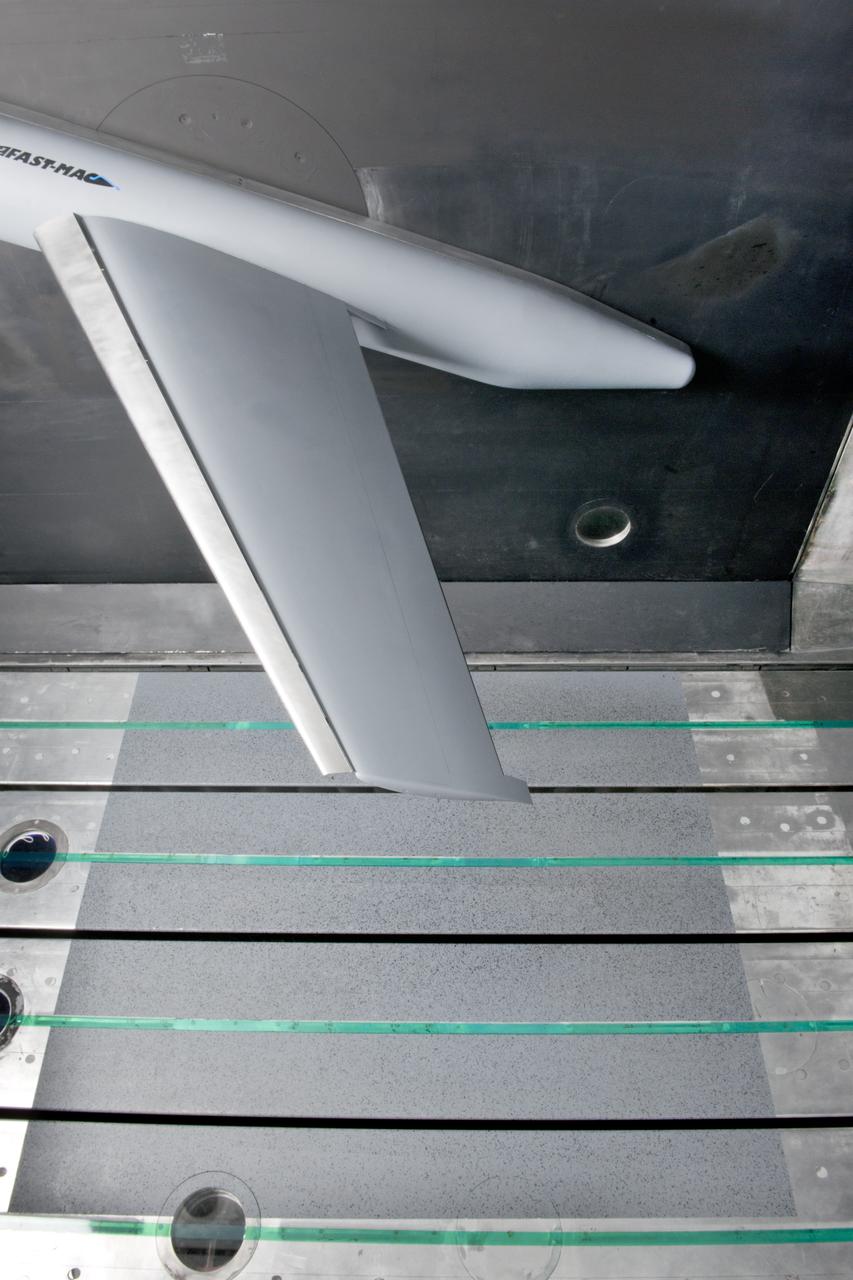 (NTF) National Transonic Facility Test 213-SFW Flow Control II, Fast-MAC Model:  The fundamental Aerodynamics Subsonic Transonic-Modular Active Control (Fast-MAC) Model was tested for the 2nd time in the NTF.  The objectives were to document the effects of Reynolds numbers on circulation control aerodynamics and to develop and open data set for CFD code validation. Image taken in building 1236, National Transonic Facility