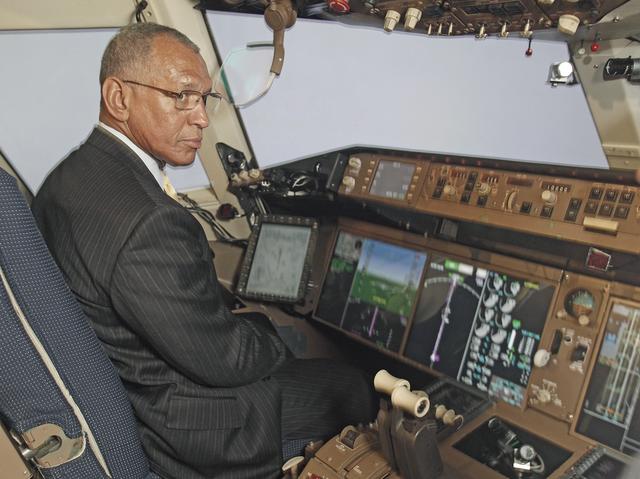 NASA image: NASA Administrator Charles Bolden Paid a Brief Visit to NASA's L