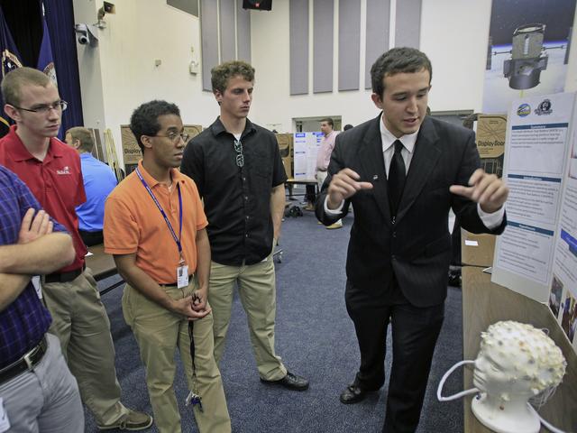 NASA image: Langley Aerospace Research Summer Scholars (LARSS) Scholars Pres