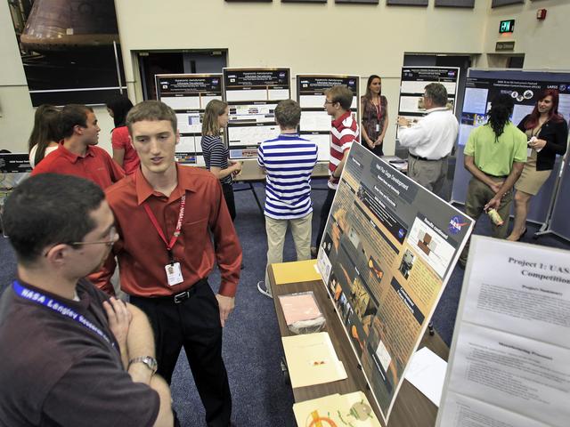 NASA image: Langley Aerospace Research Summer Scholars (LARSS) Scholars Pres