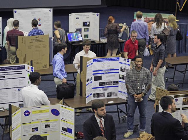 NASA image: Langley Aerospace Research Summer Scholars (LARSS) Scholars Pres