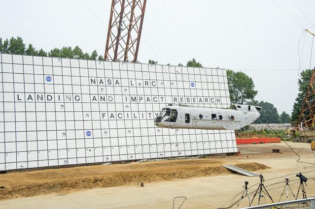 NASA image: (TRACT) Transport Rotorcraft Aircraft Testbed 