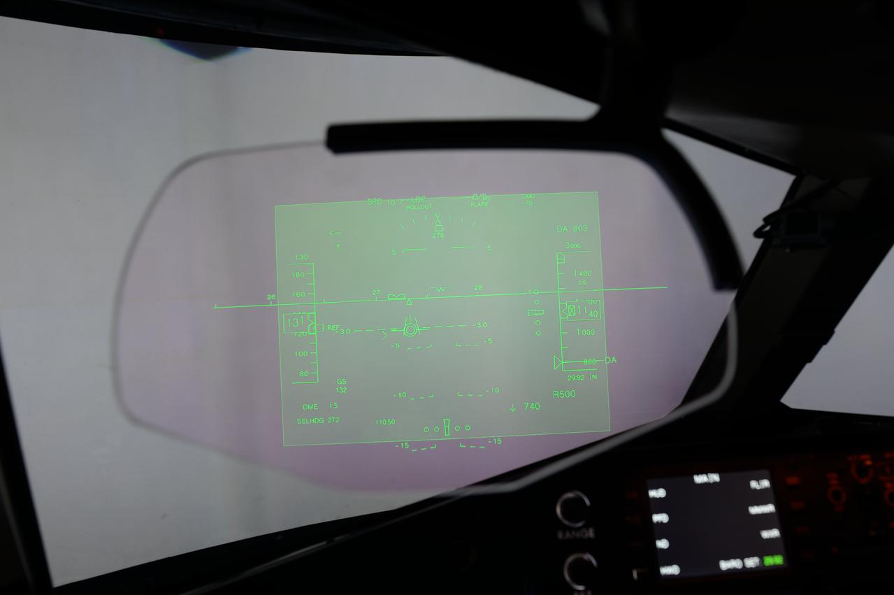 NextSafe 2.5 Motion Simulation Experiment Crew evaluation of vision system technologies