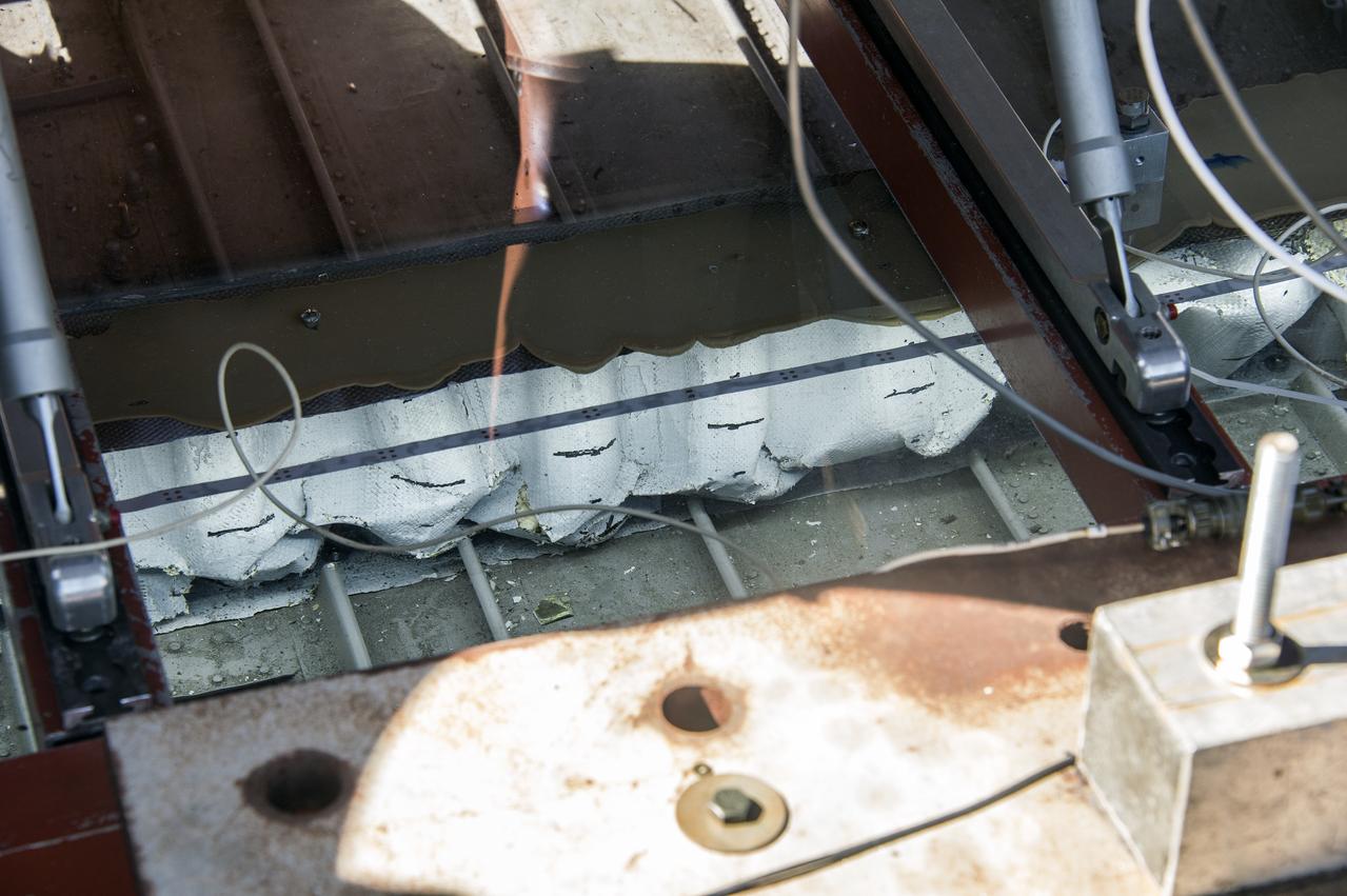 (Tract)2 Transport Rotorcraft Airframe Crash Testbed; Full Frame Drop Test: rotary wing crash worthiness, impact research at NASA Langley Research Center's Landing and Impact Research (LandIR) Facility   Building 1297