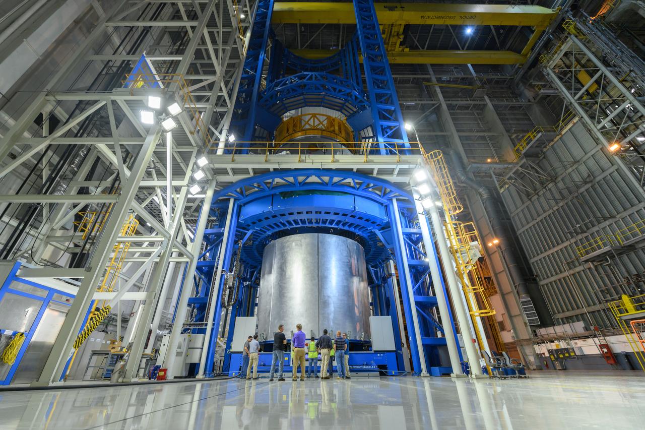Space Launch System Corestage-2 Liquid Hydrogen(LH2) tank is under construction at NASA's Michoud Assembly Facility. Here you can see 1 of 5 barrels being loaded in the Vertical Assembly Center tool where it will be welded.