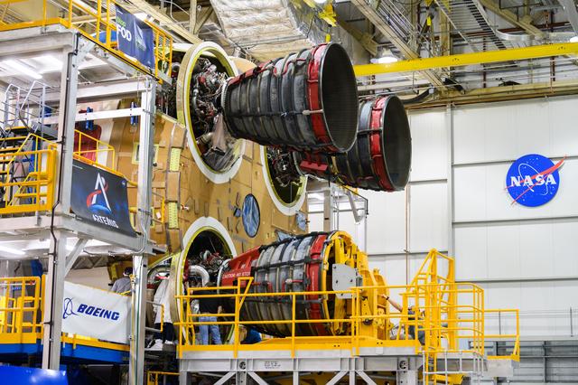 NASA image: NASA Michoud Crews Attach Third RS-25 Engine to Artemis I Rocket Stage