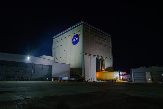 NASA image: NASA Moves First Artemis SLS Rocket Stage from NASA’s Factory to Barge