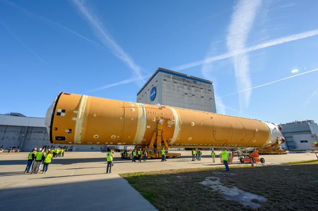 NASA image: NASA Moves First Artemis SLS Rocket Stage from NASA’s Factory to Barge